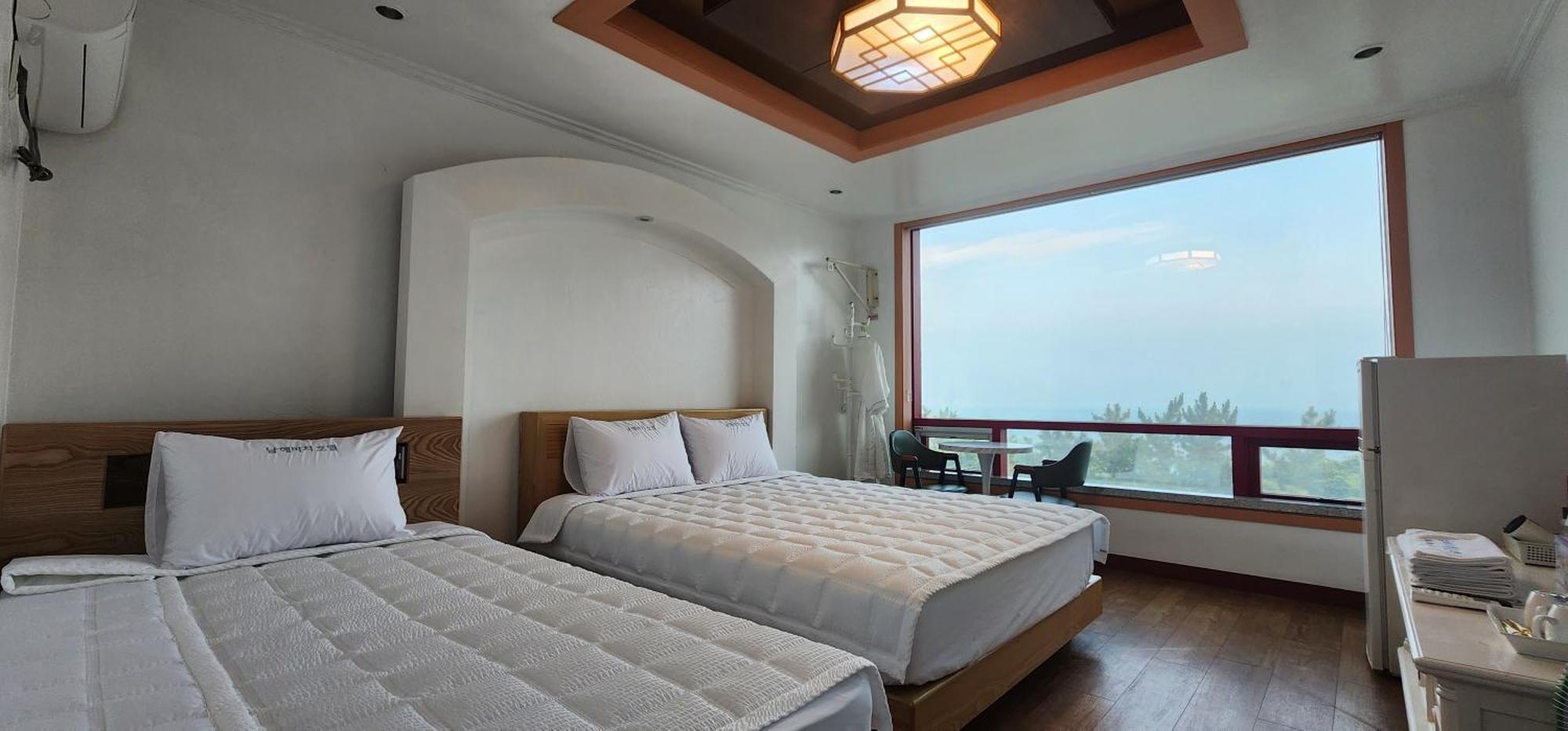 Namhae Beach Hotel Extérieur photo